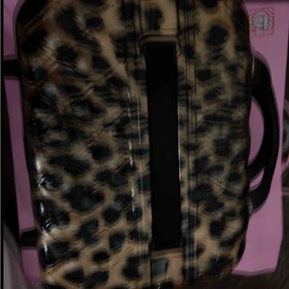 Marcy Mckenna leopard print, beauty, suitcase, tote - Picture 2 of 5